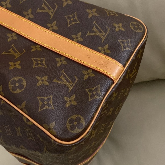 Louis Vuitton Keepall 45 Bandouliere - Picture 8 of 11